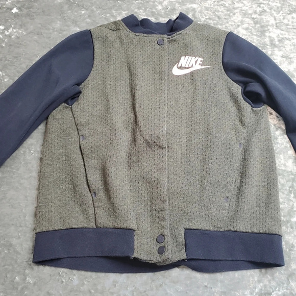 Nike Girl's Jacket - Picture 2 of 7
